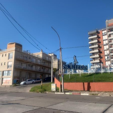Apartamento Mar del Plata frente al mar Biblioteca Exterior foto
