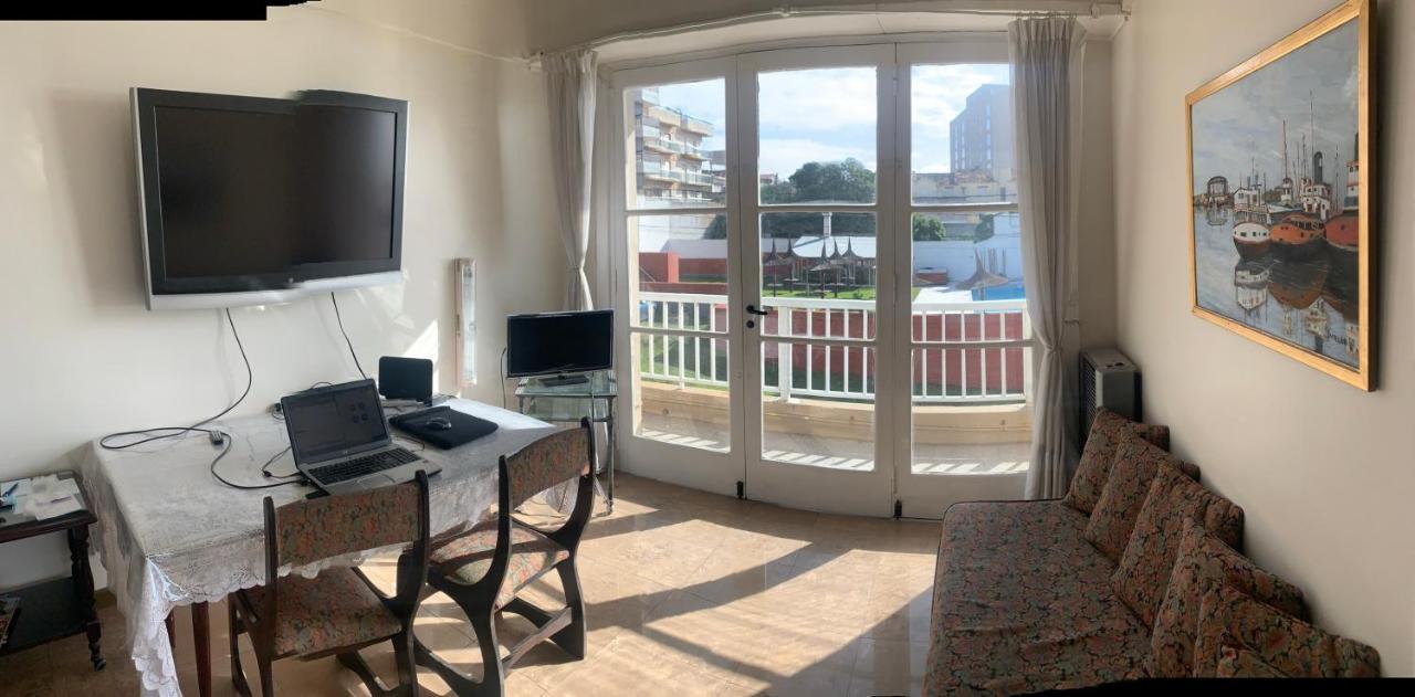 Apartamento Mar del Plata frente al mar Biblioteca Exterior foto